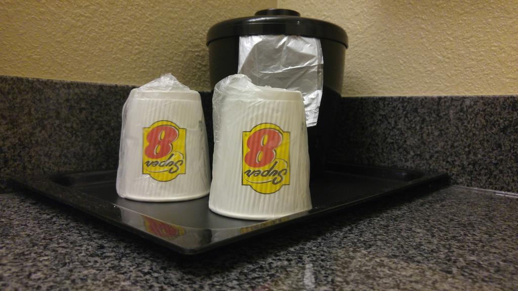 科普利阿克伦速8酒店 Copley 外观 照片